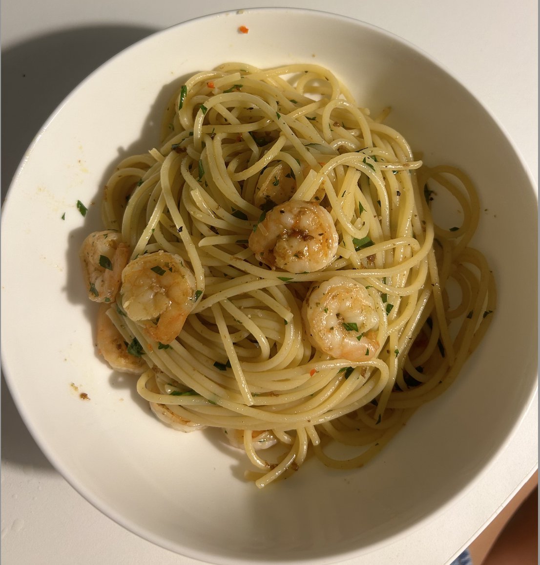 Garlic chilli prawn pasta
